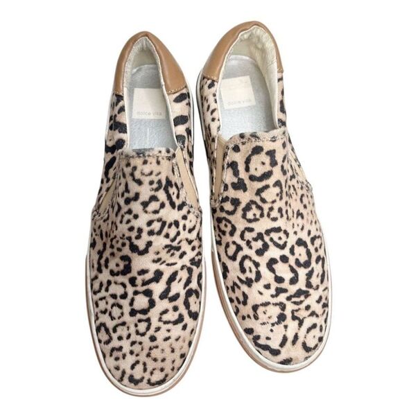 Dolce Vita Sneakers‎ Size 7 Leopard Print Fabric Upper Slip On Shoes - Picture 4 of 8